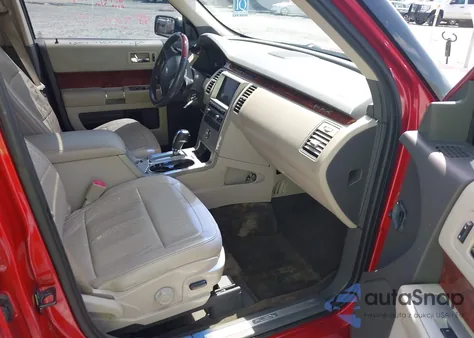 2011 Ford Flex Limited z USA, uszkodzony, nr VIN 2FMHK6DT2BBD02973